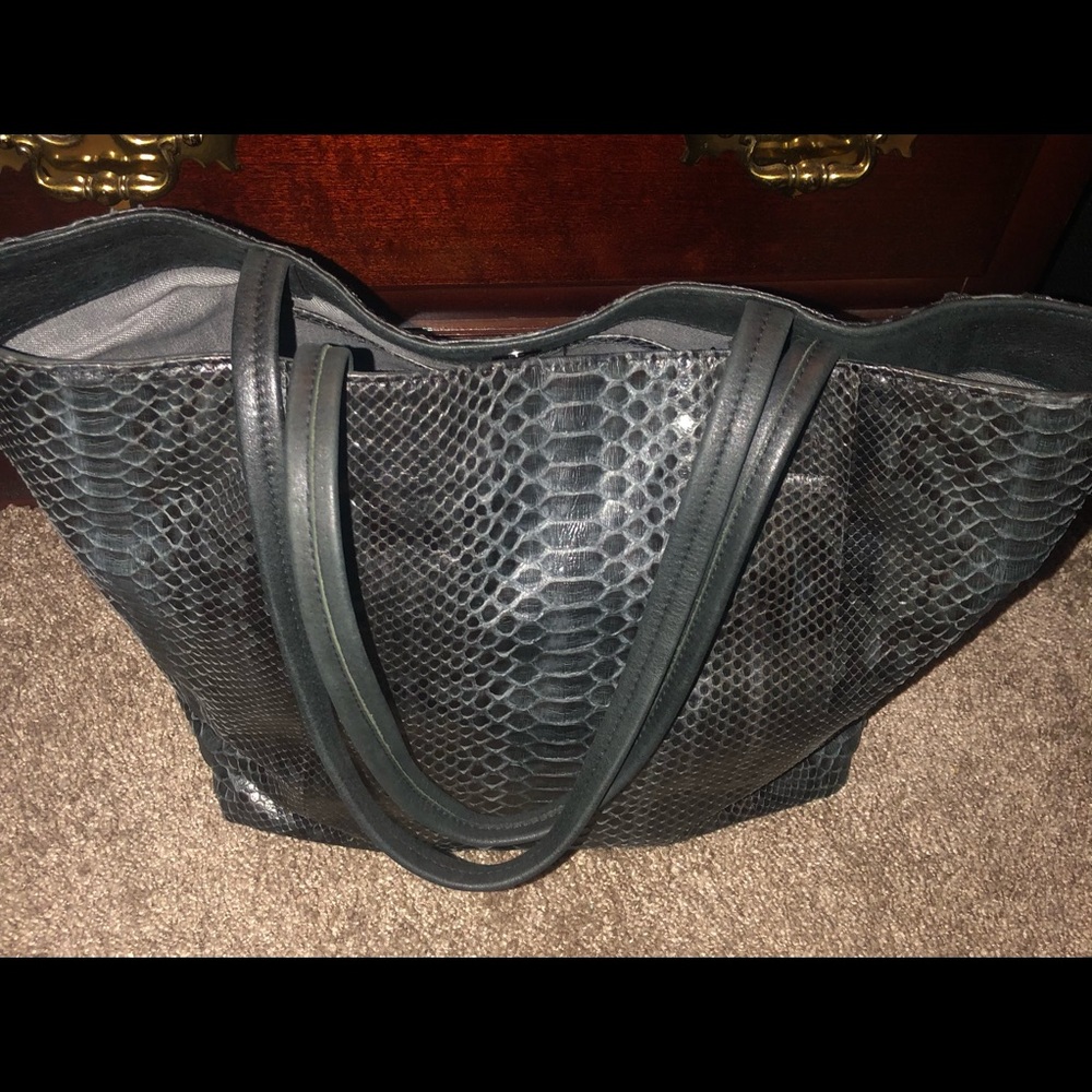 Archipelago Design Python Tote Bag (Black) - image 2